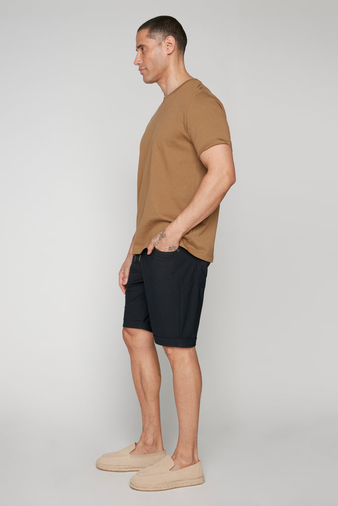 LENNON - Mens Rolled Up Shorts with Cool Stretch - Dark Navy DNM.WORKS™