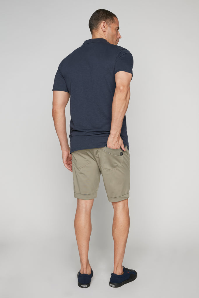 LENNON - Mens Rolled Up Shorts with Cool Stretch - Light Olive DNM.WORKS™